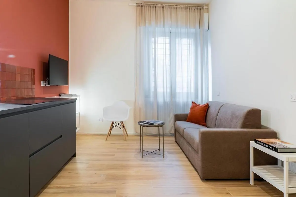 Nuovo - Appartamento Con Due Camere Da Letto Milan Italy